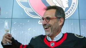 Ottawa Senators NHL hockey team owner Michael Andlauer smiles during a press conference in Ottawa. (Fred Chartrand/CP)
