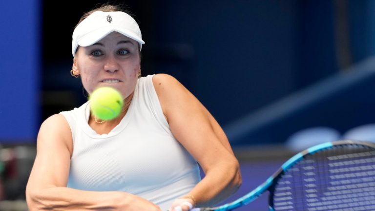 Sofia Kenin of the United States plays against Britain's Katie Boulter during the semifinal match of the Pan Pacific Open women's tennis tournament at Ariake Coliseum, in Tokyo, Saturday, Oct. 26, 2024. (Eugene Hoshiko/AP) 