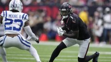 Texans’ Diggs exits vs. Colts with non-contact injury