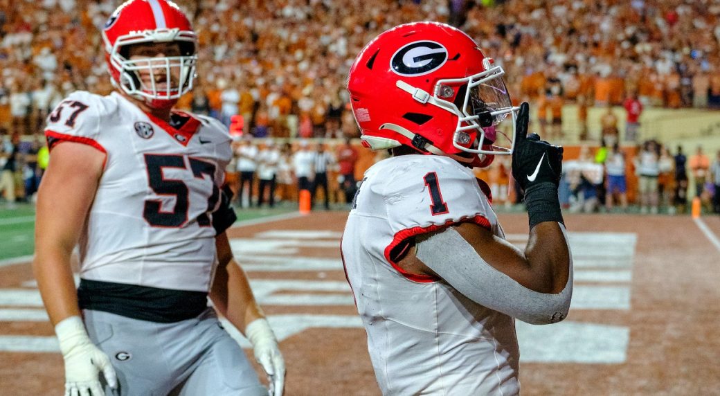 No. 5 knocks off No. 1 Texas