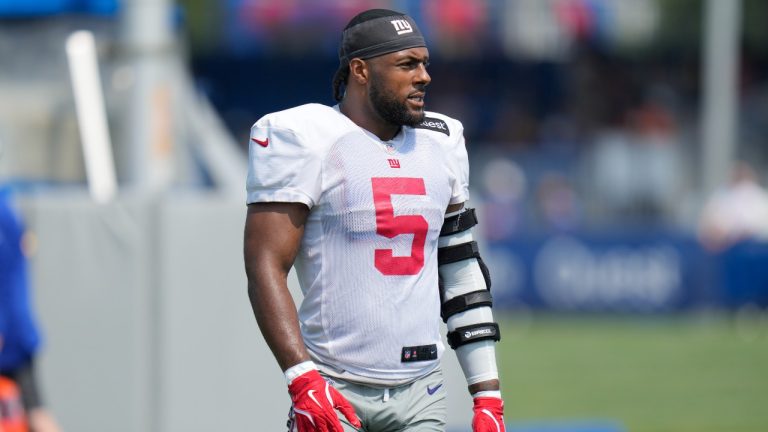 New York Giants' Kayvon Thibodeaux participates in a drill during the NFL football team's training camp in East Rutherford, N.J., Sunday, July 28, 2024. (AP Photo/Seth Wenig)