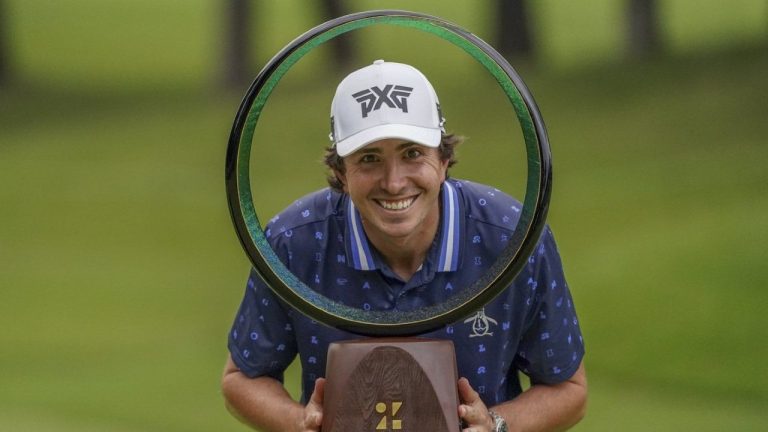 2024年 ZOZO CHAMPIONSHIP サイン入りバイザー ZOZO CHAMPIONSHIP 【公式通販】