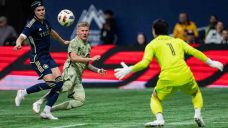 LAFC beat struggling Whitecaps with stoppage-time goal