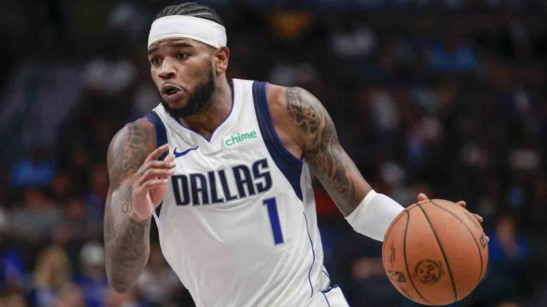 Dallas Mavericks guard Jaden Hardy drives to the basket during the first half of an NBA preseason basketball game against the Memphis Grizzlies in Dallas, Monday, Oct. 7, 2024. (Gareth Patterson/AP)