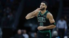 Tatum scores 32, Celtics pull away to beat Hornets