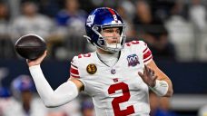 Giants start third QB in three games but result is same