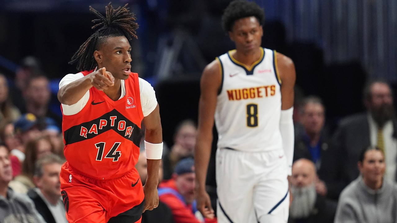 Raptors rookies Ja'Kobe Walter, Jonathan Mogbo exit game vs. Kings with ...