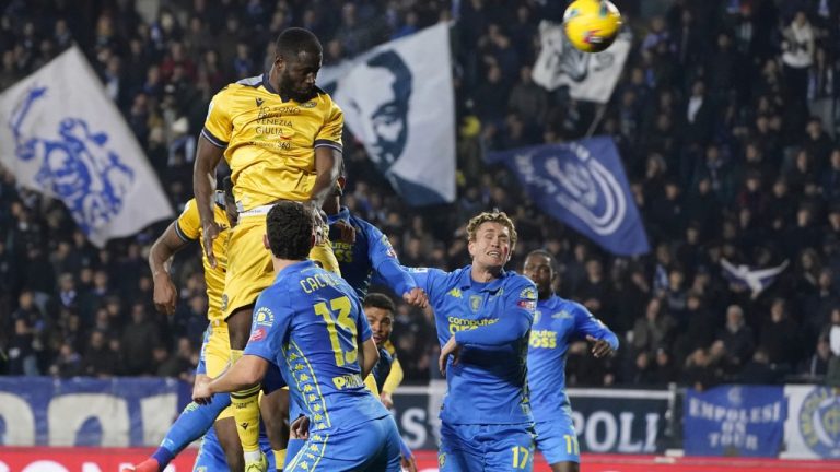 Udinese's Keinan Davis scores during the Serie A soccer match between Empoli and Udinese at the Carlo Castellani Stadium in Empoli, Italy, Monday, Nov. 25, 2024. (Marco Bucco/LaPresse/AP)
