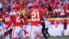 NFL Week 10 Roundup: Chiefs keep perfect record