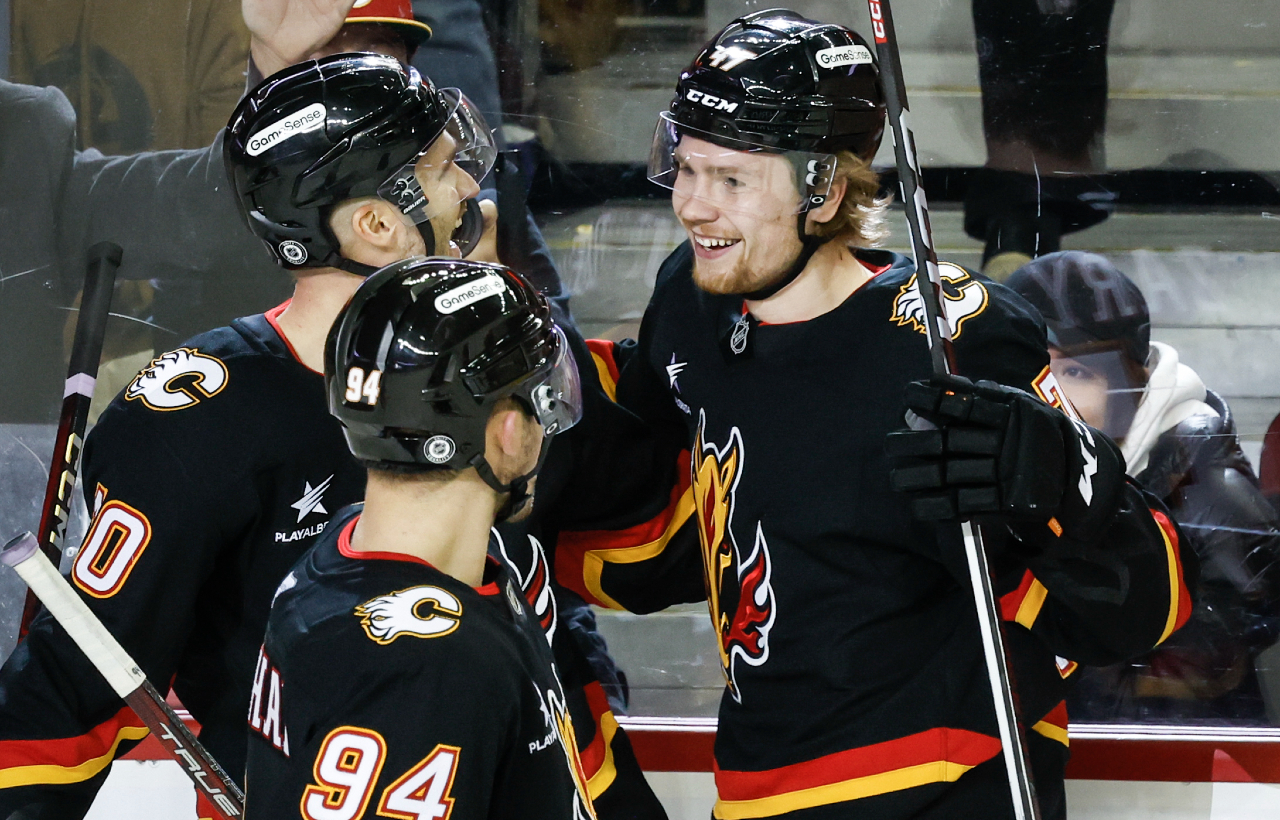 Flames Win Connor Zary's third-period goal lifts Flames to win over Rangers ...