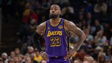 Lakers’ LeBron James to miss second straight game with foot injury