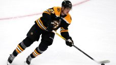 Bruins D Hampus Lindholm exits vs. Blackhawks due to lower-body injury