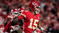 Chiefs’ Mahomes says he’s sore but OK after hurting ankle in win over Bucs