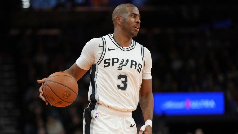 San Antonio Spurs guard Chris Paul (3) during the second half of an NBA basketball game against the Phoenix Suns, Tuesday, Dec. 3, 2024, in Phoenix. (Rick Scuteri/AP)