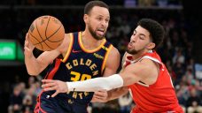 An ’embarrassing’ night for Curry and the Warriors, who fall by 51 at Memphis