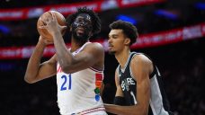 76ers’ Embiid ejected vs. Spurs after arguing charging call