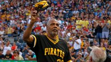 Dave Parker, hard-hitting Hall of Fame outfielder, dies at 74