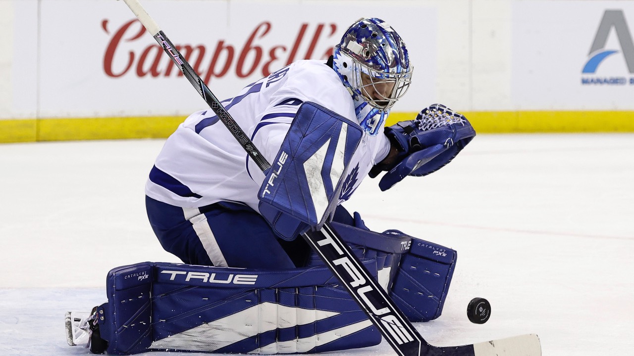 Maple Leafs make minor lineup changes vs. Sharks