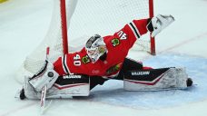Soderblom shines as Blackhawks end five-game skid with win over Canadiens
