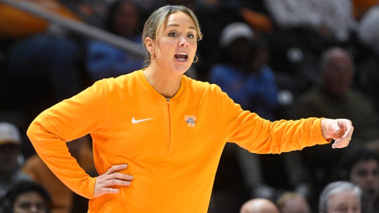 Tennessee coach Kim Caldwell shouts to her team playing against Florida State during an NCAA basketball game on Wednesday, Dec. 4, 2024, in Knoxville, Tenn. (AP Photo/John Amis)