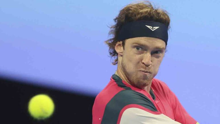 Russia's Andrey Rublev plays a shot against Britain's Jack Draper during the final match of the Qatar Open tennis tournament in Doha, Qatar, Saturday, Feb. 22, 2025. (Hussein Sayed/AP)
