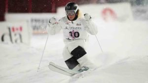 Canada's Julien Viel skis in the qualification run of the women's World Cup freestyle skiing moguls in Saint- Come, Que., Friday, Jan. 31, 2025. Viel placed second. (Sean Kilpatrick/CP)