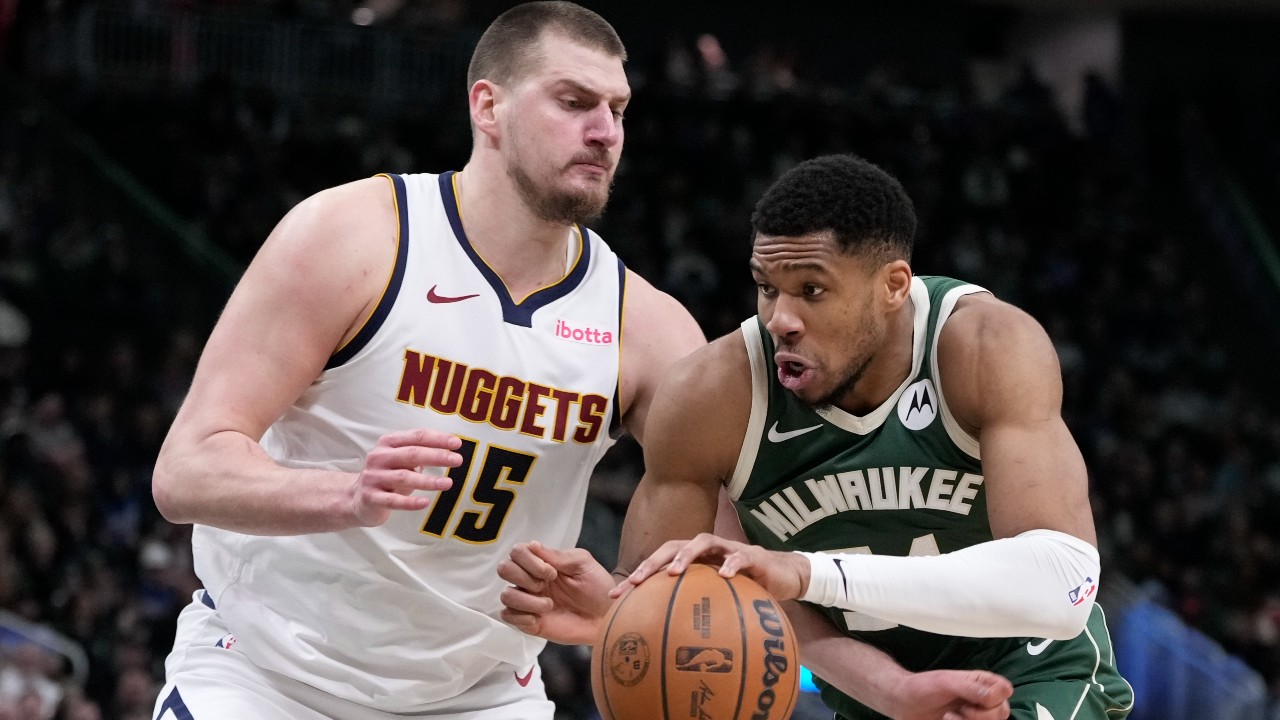 NBAラウンドアップ：Antetokounmpoのダブルダブルパワーは、ナゲットを介してバックをバックします