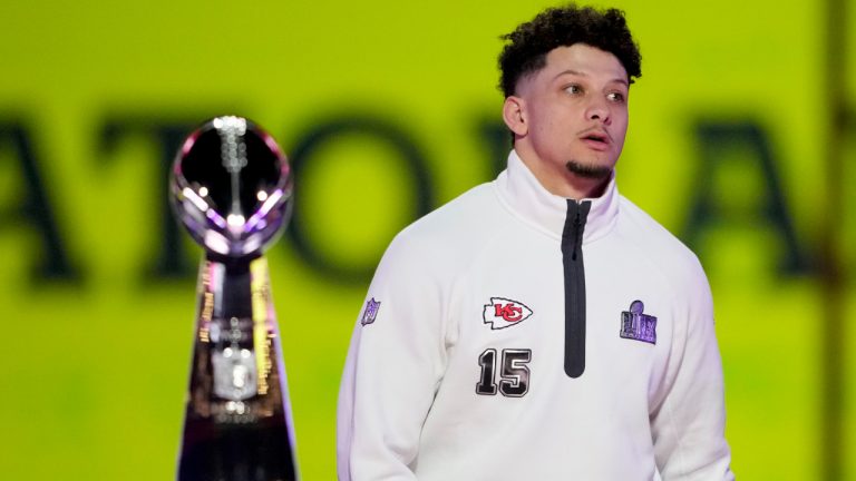Kansas City Chiefs quarterback Patrick Mahomes arrives during Super Bowl 59 Opening Night, Monday, Feb. 3, 2025, in New Orleans, ahead of the matchup between the Philadelphia Eagles and the Kansas City Chiefs. (AP Photo/Matt York)
