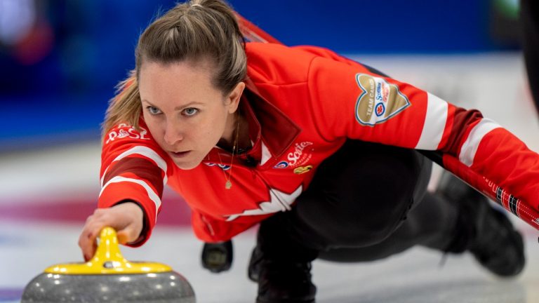 Team Canada skip Rachel Homan delivers a rock during Scotties Tournament of Hearts action against New Brunswick in Thunder Bay, Ont. on Tuesday, February 18, 2025. (Frank Gunn/CP)