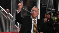 Mike Lange, voice of Penguins for nearly 50 years, dies at 76
