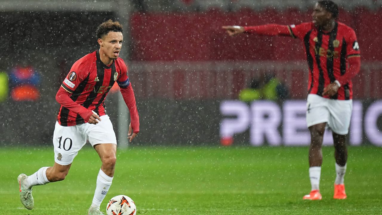 Nice fans attack players after sixth straight loss