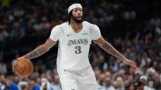 Mavericks&#8217; Anthony Davis to be re-evaluated in two weeks for left adductor strain