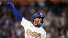 Betts hits walk-off homer as Dodgers beat Tigers for first 4-0 start since 1981