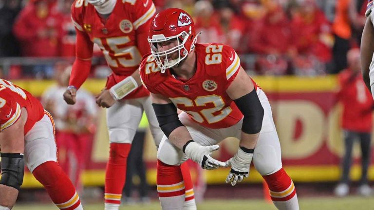 Kansas City Chiefs guard Joe Thuney (62) gets set on the line before the play during the AFC Championship NFL football game against the Buffalo Bills. (Peter Aiken/AP)