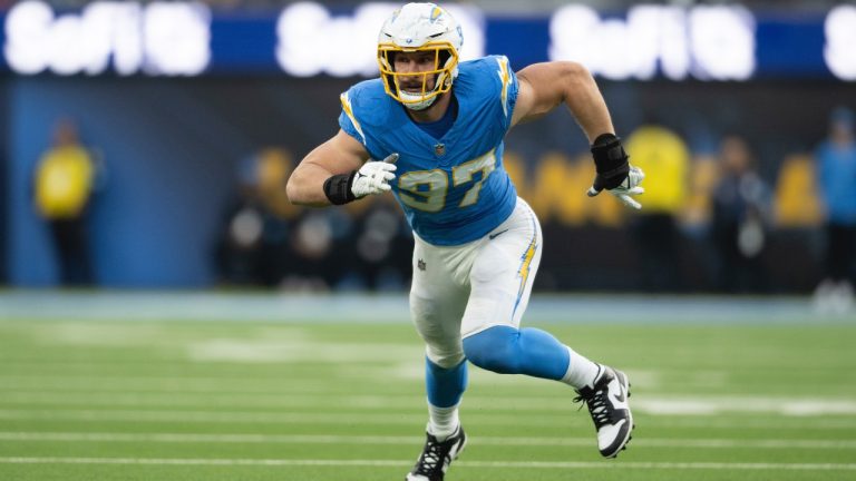 Los Angeles Chargers linebacker Joey Bosa runs during an NFL game against the Tampa Bay Buccaneers, Sunday, Dec. 15, 2024, in Inglewood, Calif. (AP/Kyusung Gong)