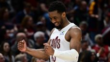 NBA Roundup: Cavaliers reach 60-win plateau for first time without LeBron James