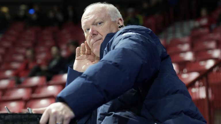 Switzerland coach Glenn Howard is seen at the World Men's Curling Championship in Moose Jaw, Sask., Sunday, March 30, 2025. THE CANADIAN PRESS/Chris Young