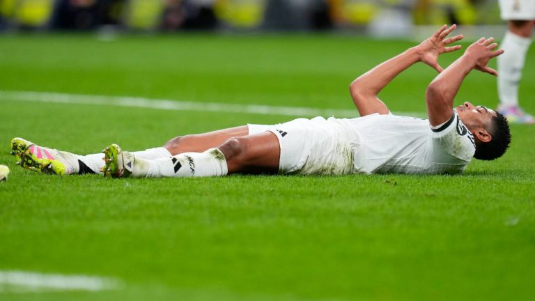 Real Madrid's Jude Bellingham reacts after missing a chance to score a goal against Valencia during a Spanish La Liga soccer match between Real Madrid and Valencia at the Santiago Bernabeu stadium. (Manu Fernandez/AP)