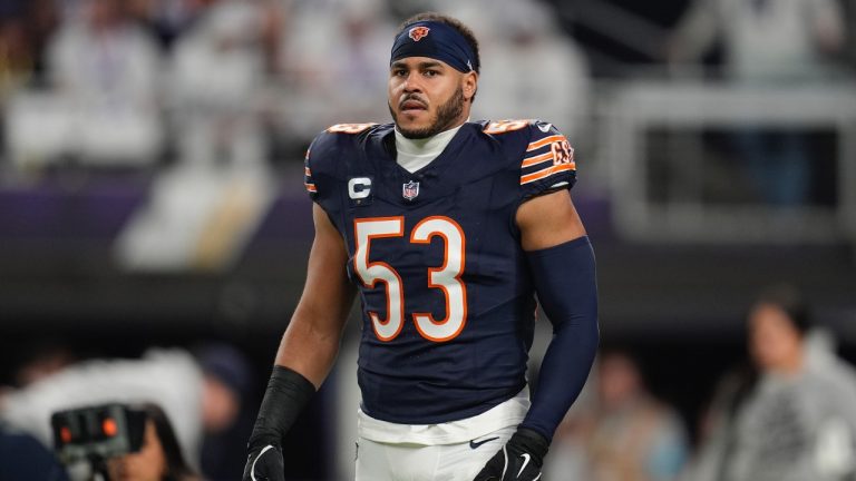 Chicago Bears linebacker T.J. Edwards stands on the field before an NFL game against the Minnesota Vikings, Monday, Dec. 16, 2024, in Minneapolis. (AP/Abbie Parr)