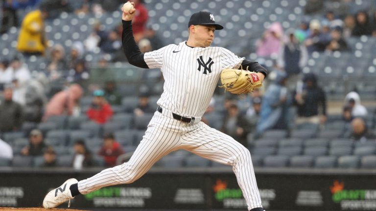 New York Yankees' Will Warren pitches during the first inning of a baseball game against the San Francisco Giants, Saturday, April 12, 2025, in New York. (AP Photo/Pamela Smith)