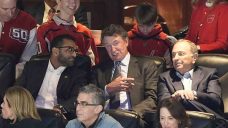 Gretzky witnesses Ovechkin make history in goals chase