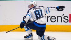 Jets to include multiple bonuses, full no-move clause in Kyle Connor deal