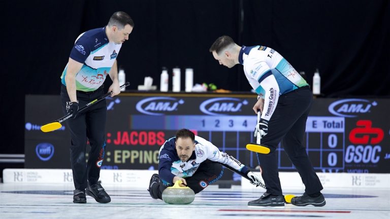From left to right, Ian McMillan, John Epping and Tanner Horgan in action at the AMJ Players' Championship on April 8, 2025, in Toronto. (Anil Mungal/GSOC)