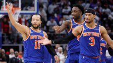 Knicks rally past Pistons to win Game 6, advance to second round