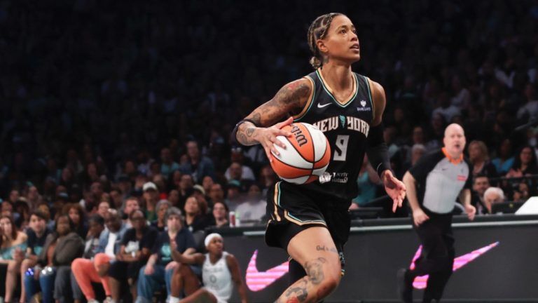 New York Liberty guard Natasha Cloud drives to the basket during the first half of a WNBA game against the Las Vegas Aces, Saturday, May 17, 2025, in New York. (AP/Heather Khalifa)
