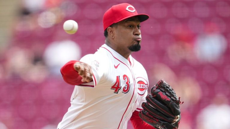 Cincinnati Reds pitcher Alexis Díaz throws during the ninth inning of the first baseball game of a doubleheader against the St. Louis Cardinals, Wednesday, April 30, 2025, in Cincinnati. (Jeff Dean/AP)