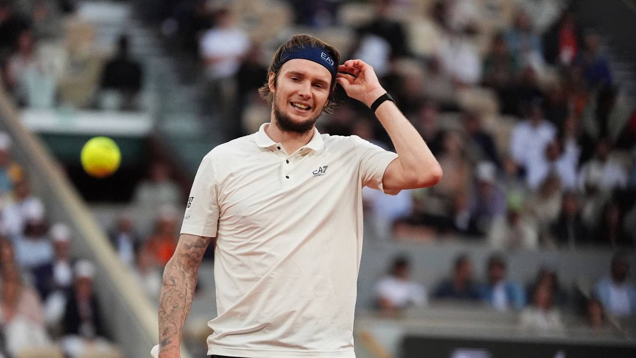 Bublik Wins Halle Open 2024 | Medvedev Defeated