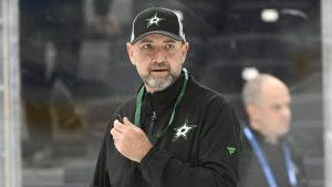 Former Dallas Stars head coach Peter DeBoer. (Heikki Saukkomaa/LEHTIKUVA)