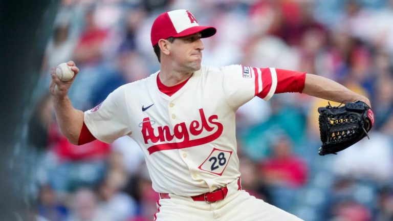 Los Angeles Angels starting pitcher Kyle Hendricks delivers during the first inning of a baseball game against the Seattle Mariners. (Eric Thayer/AP)