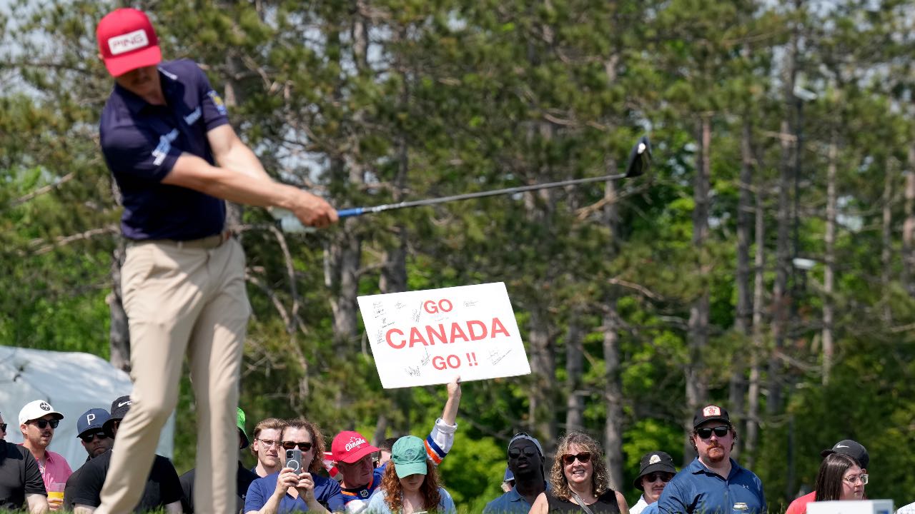Four Canadians within four of lead at Canadian Open